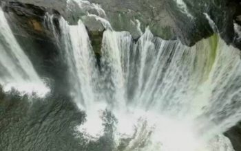 5 Air Terjun di Kalimantan Barat yang Indah dan Layak Dikunjungi