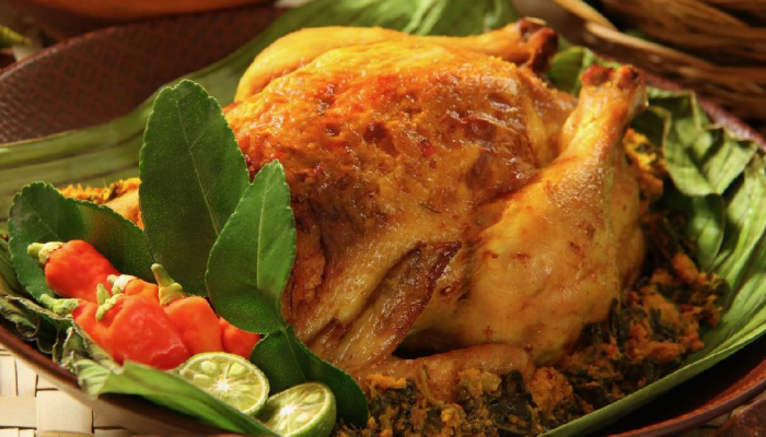 7 Kuliner Bali Terkenal Enak yang Wajib Dicoba