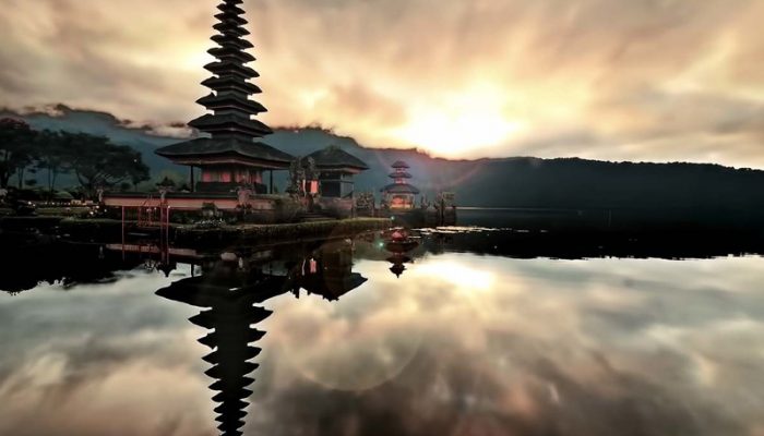 6 Wisata Pura di Bali dengan Pemandangan yang Indah