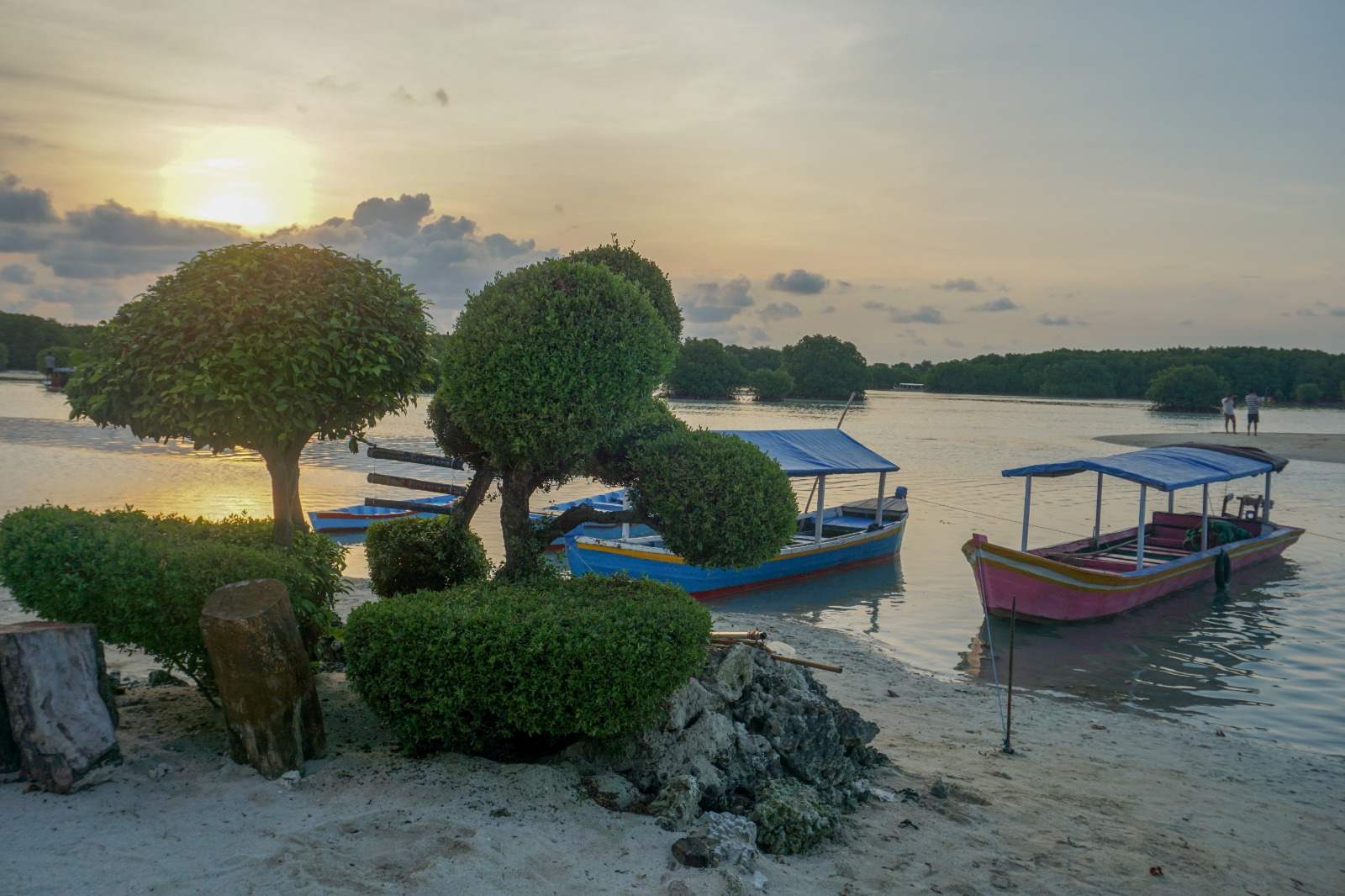 One Day Trip Pulau Pari - Paket Wisata Sehari